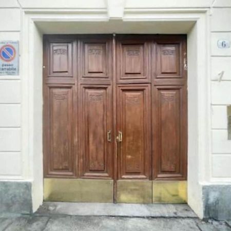 Porta Palazzo 15 Min - Suite Con Netflix & Wi-Fi Turyn Zewnętrze zdjęcie