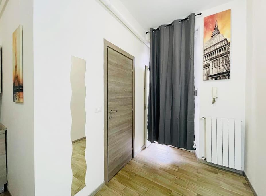 Porta Palazzo 15 Min - Suite Con Netflix & Wi-Fi Turyn Zewnętrze zdjęcie